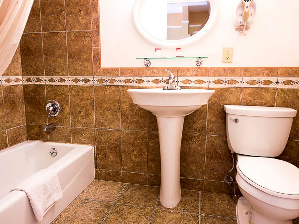 Places to Stay in Blythe Ca Regency Inn & Suites Hotel